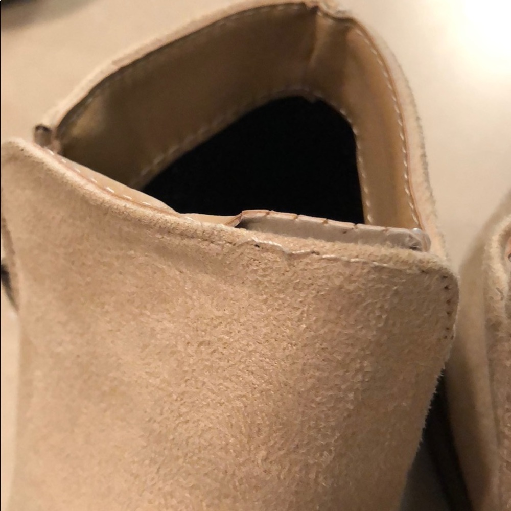Cream Low Rise Booties - Picture 4 of 5
